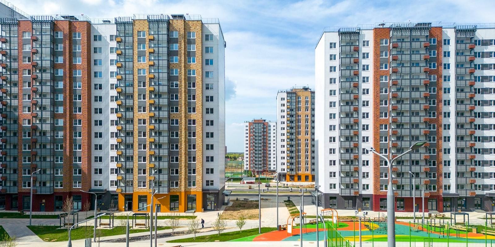 Более 20 площадок для реновации подготовили на месте старых домов