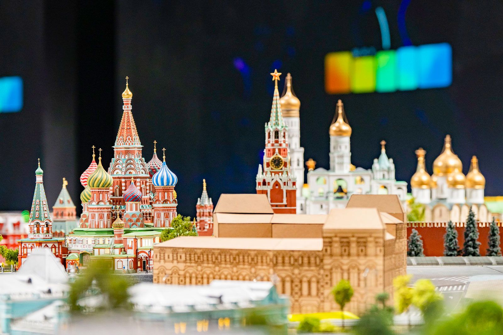 Около 30 новых достопримечательностей появится на макете «Моя Россия» на ВДНХ