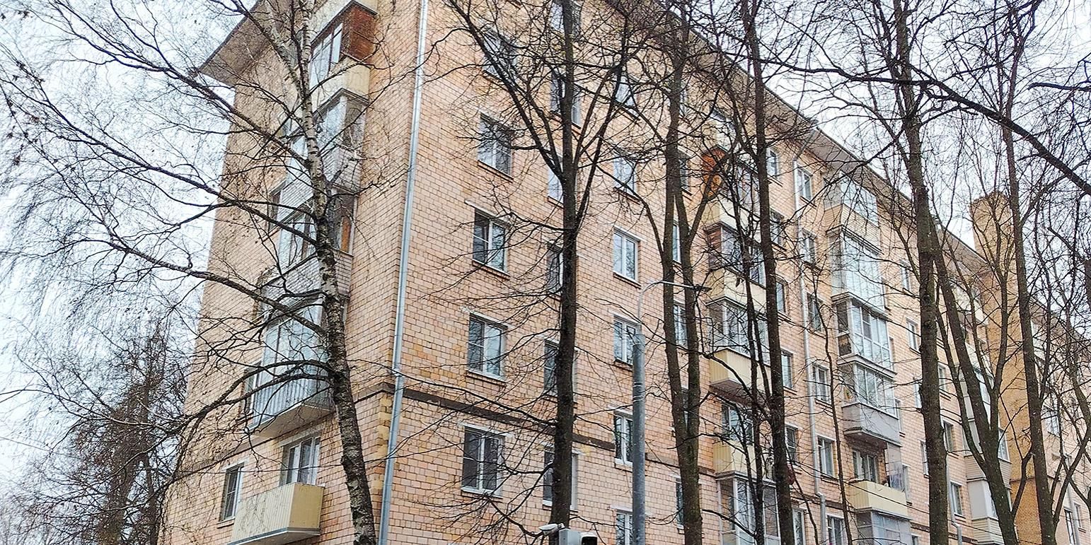 Два коммерческих помещения на Измайловском проспекте выставили на открытые торги