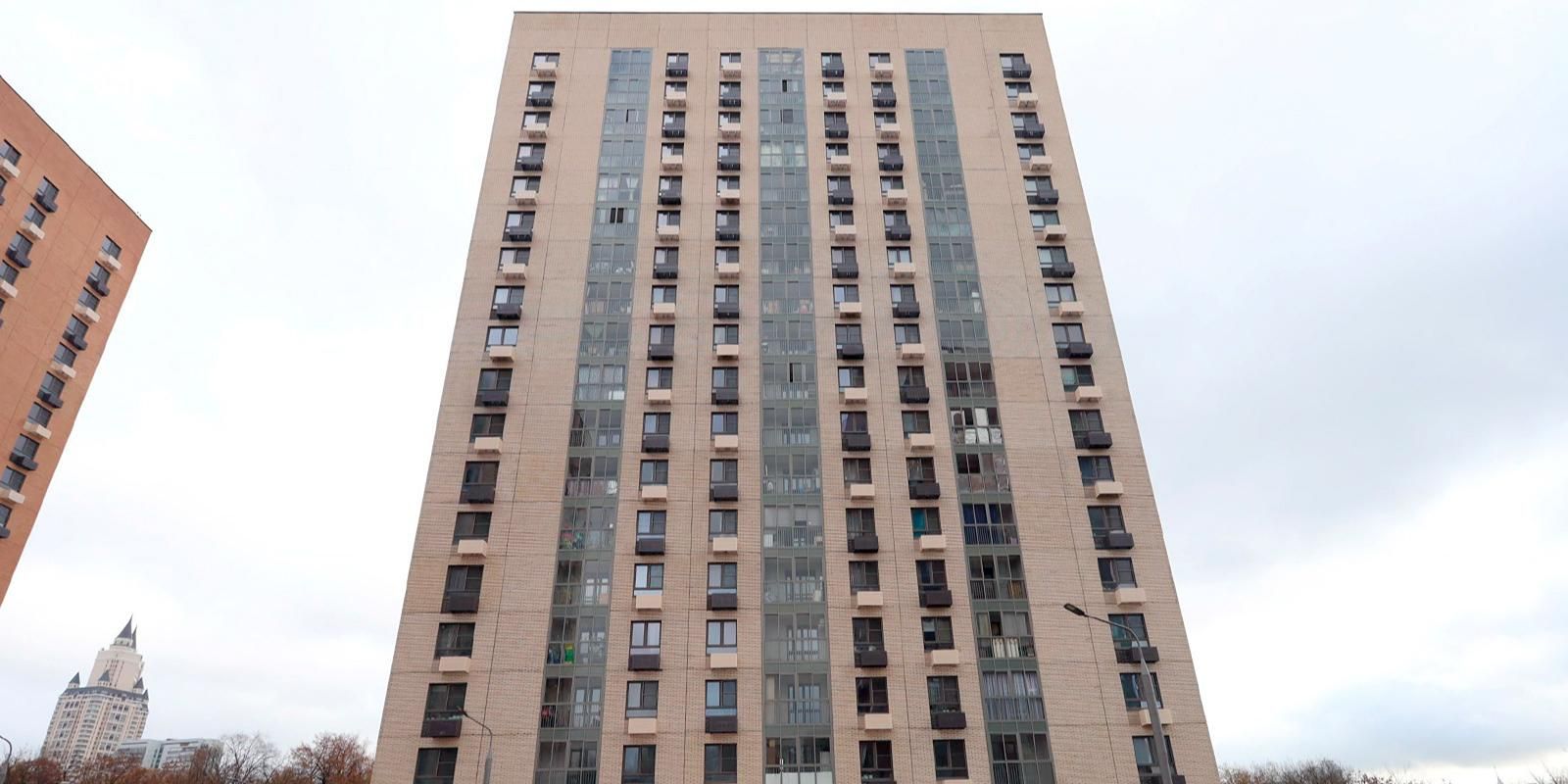 Москвичи могут приобрести 198 машино-мест в паркинге на Давыдковской улице