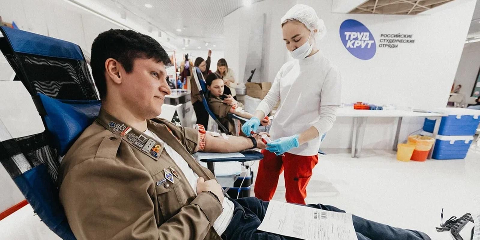 Эксперт Минздрава РФ Гапонова: Регулярно сдают кровь около 1% россиян
