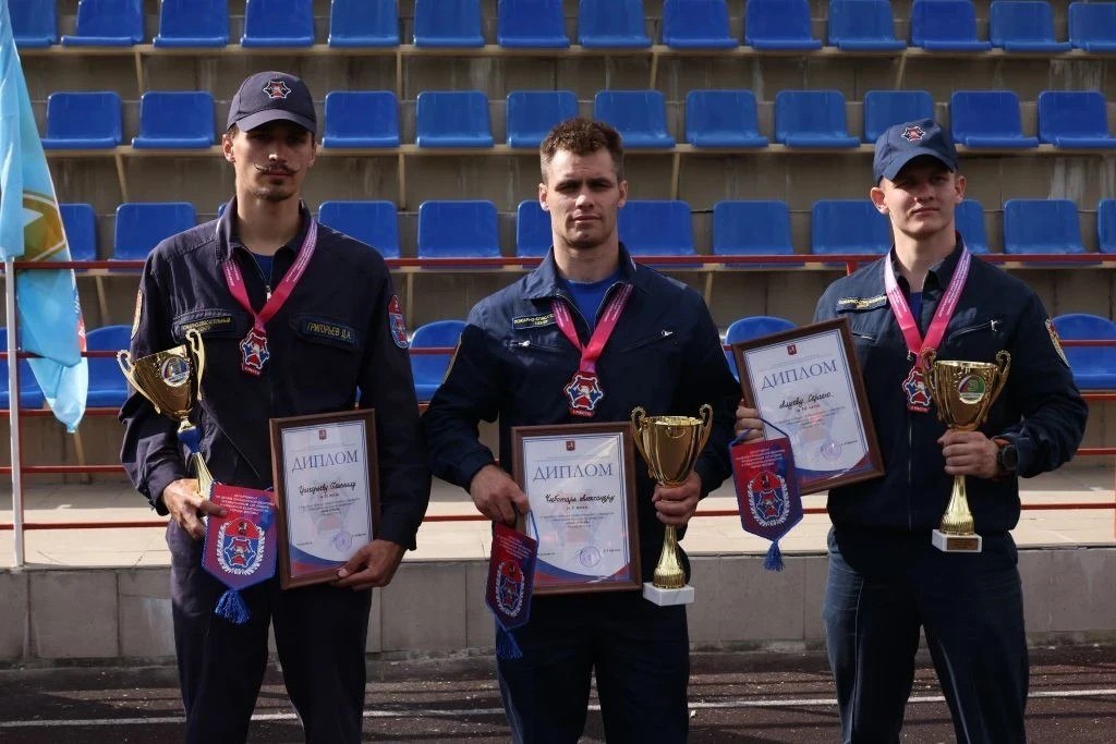 Лучший пожарный столицы служит в Пожарно-спасательном центре Москвы