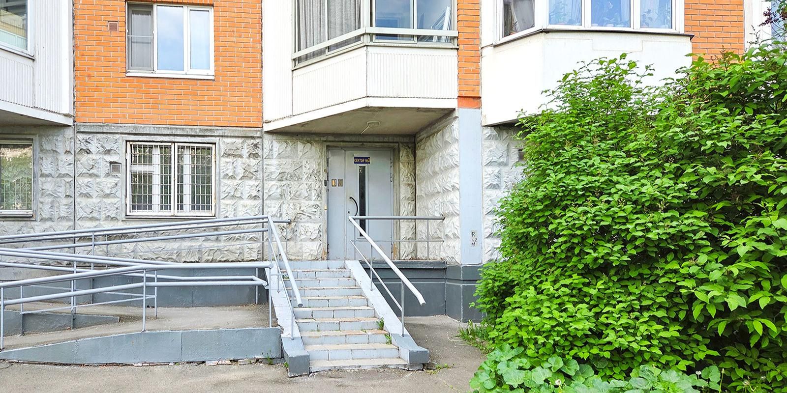 Крупное коммерческое помещение в Северном Медведкове выставили на городские торги