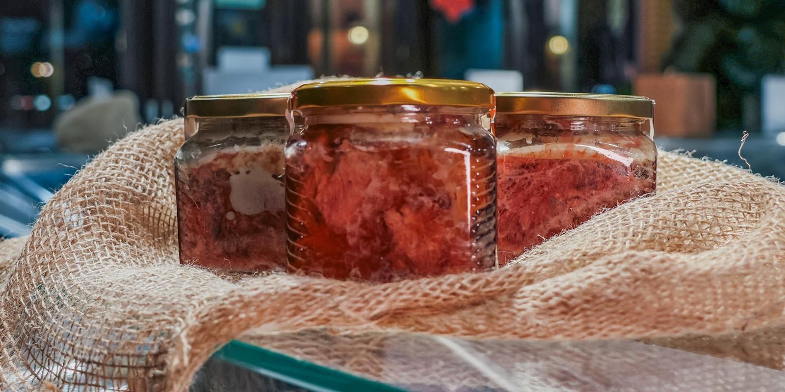 Скидка на сибирские рыбные деликатесы действует на московской ярмарке в Отрадном