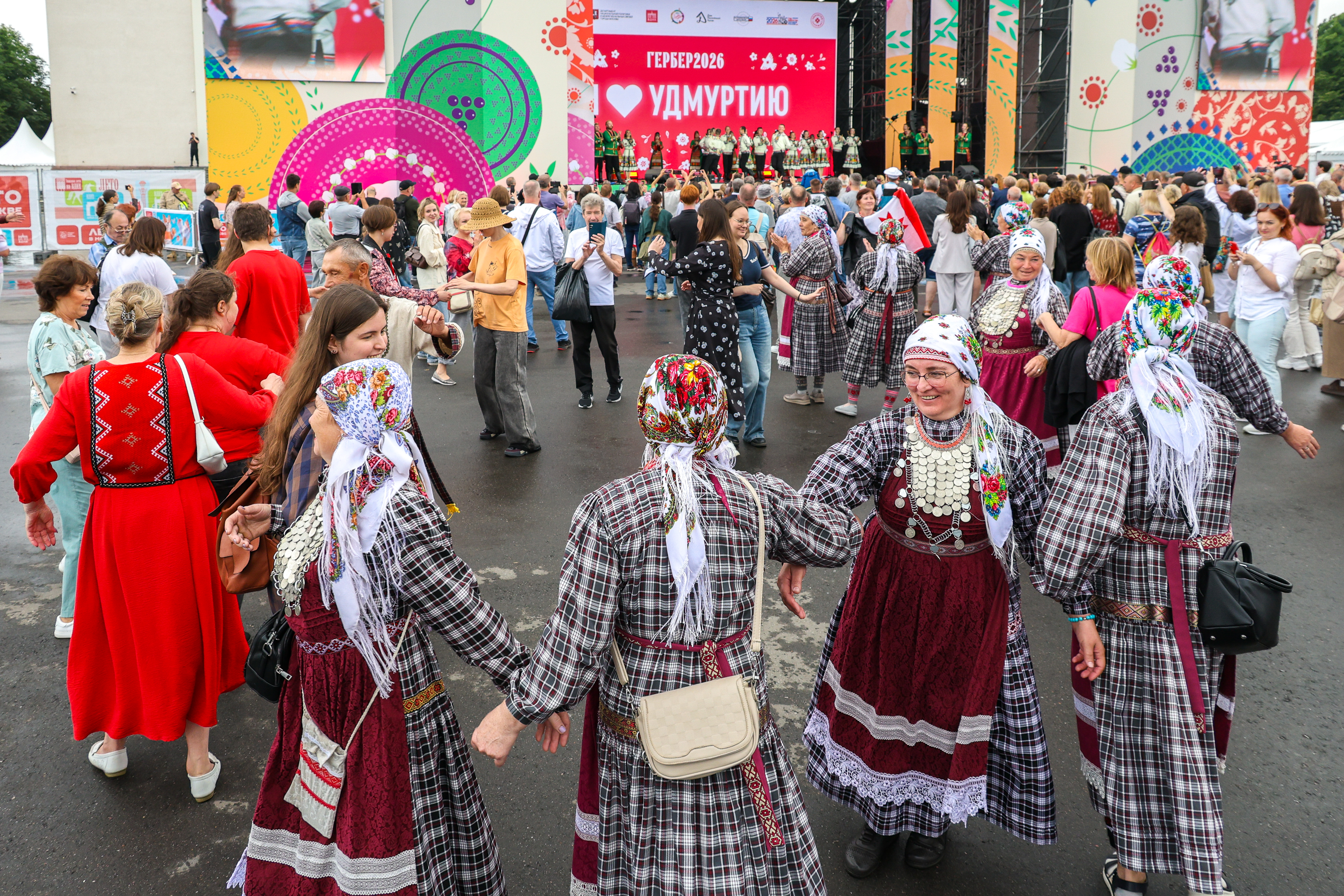 Фестиваль национального гостеприимства «Дружба народов» на ВДНХ