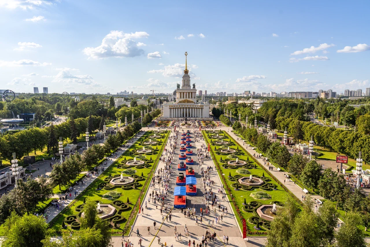 Автофестиваль на ВДНХ подготовил программу для гостей всех возрастов