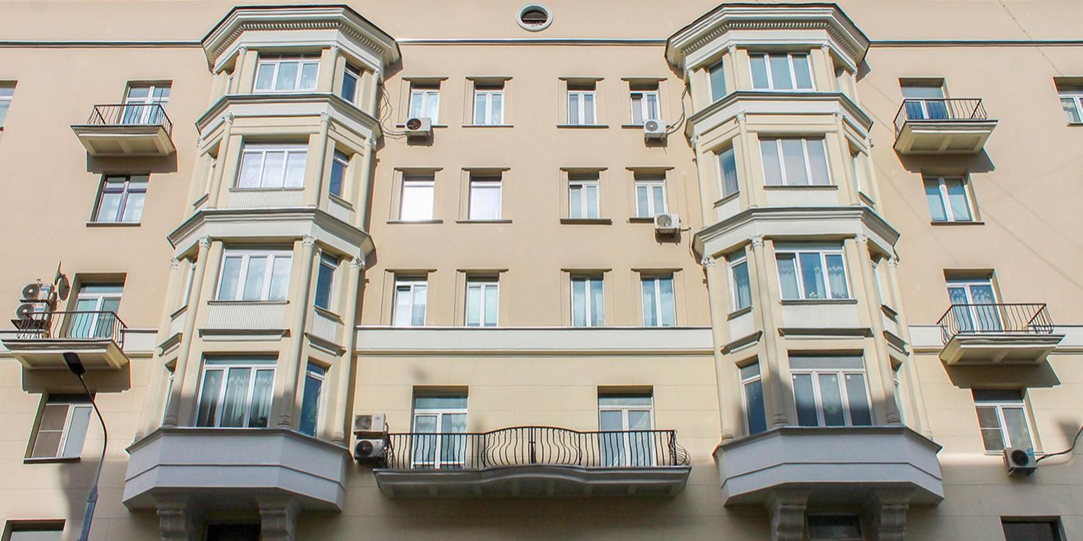 Почти 80 ведомственных домов восстановили в Москве в рамках программы капитального ремонта