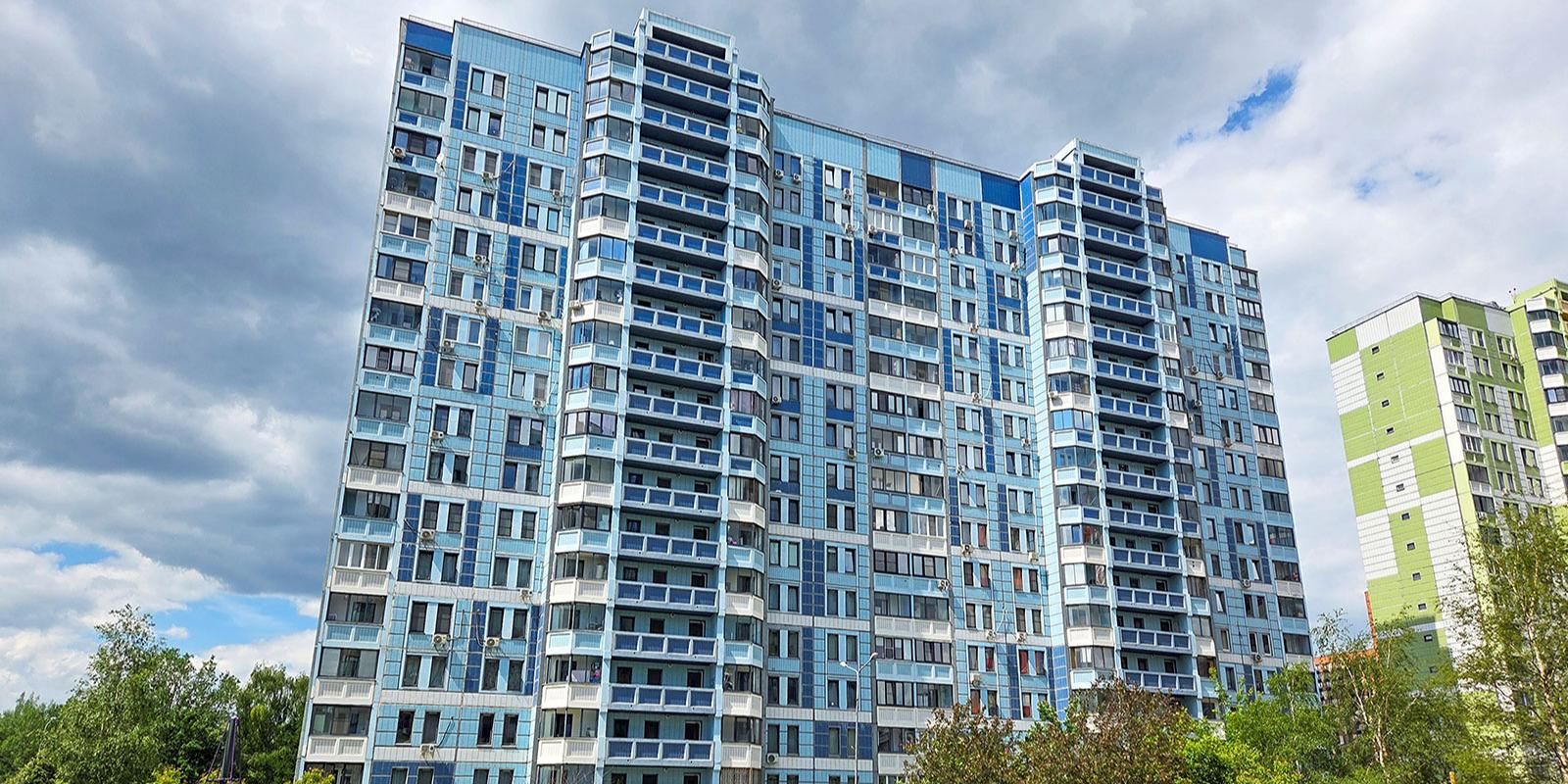 Свыше 10 помещений в районе Западное Дегунино выставили на городские торги