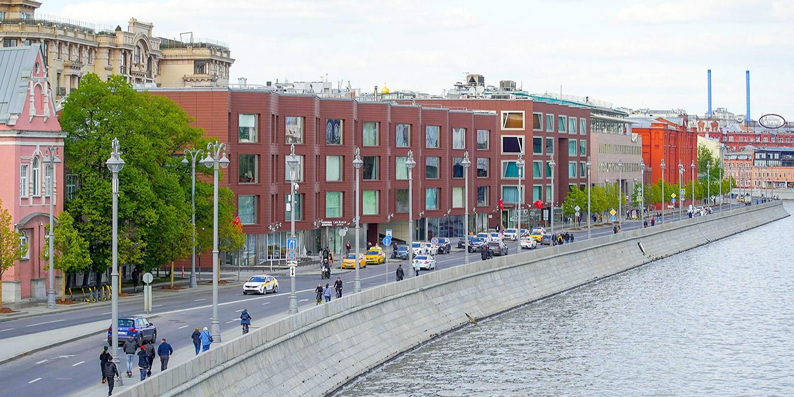 Швы гранитной облицовки на пяти набережных в Москве будут отремонтированы