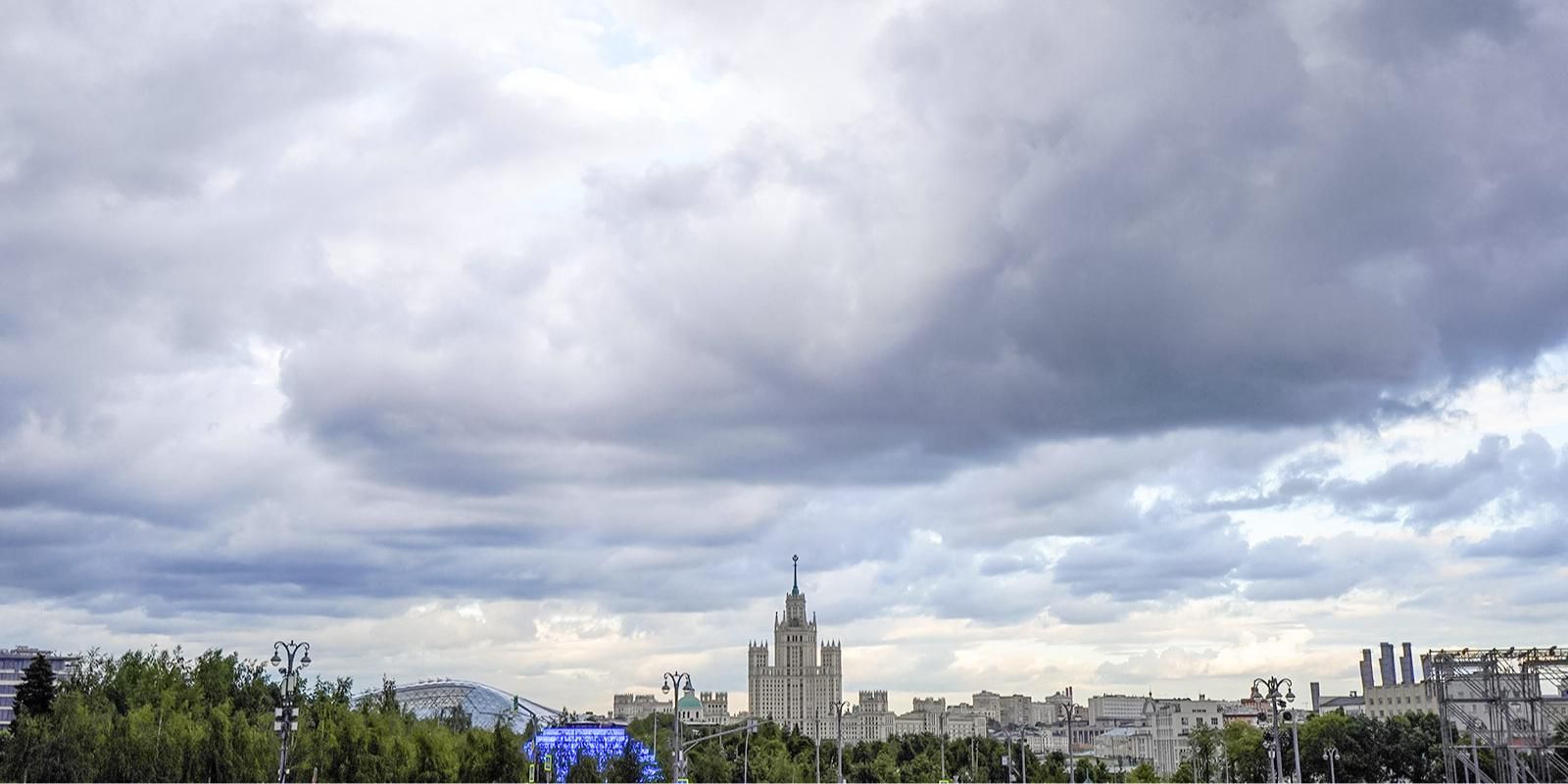 Усиление ветра прогнозируют в Москве в ближайшее время