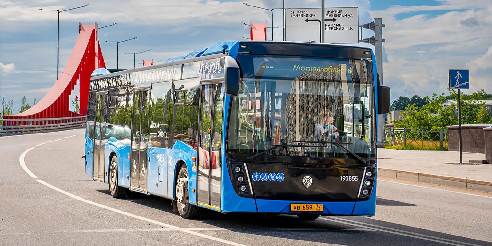 Около 100 млн поездок совершено в автобусах коммерческих перевозчиков в Москве с января