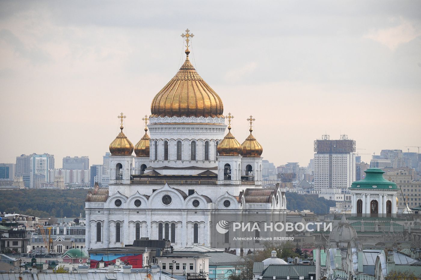 День в истории: 19 августа 2000 года состоялось освящение Храма Христа Спасителя