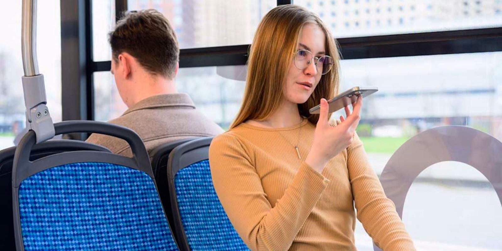 Более 80% пассажиров готовы сами уступить место в метро и МЦК