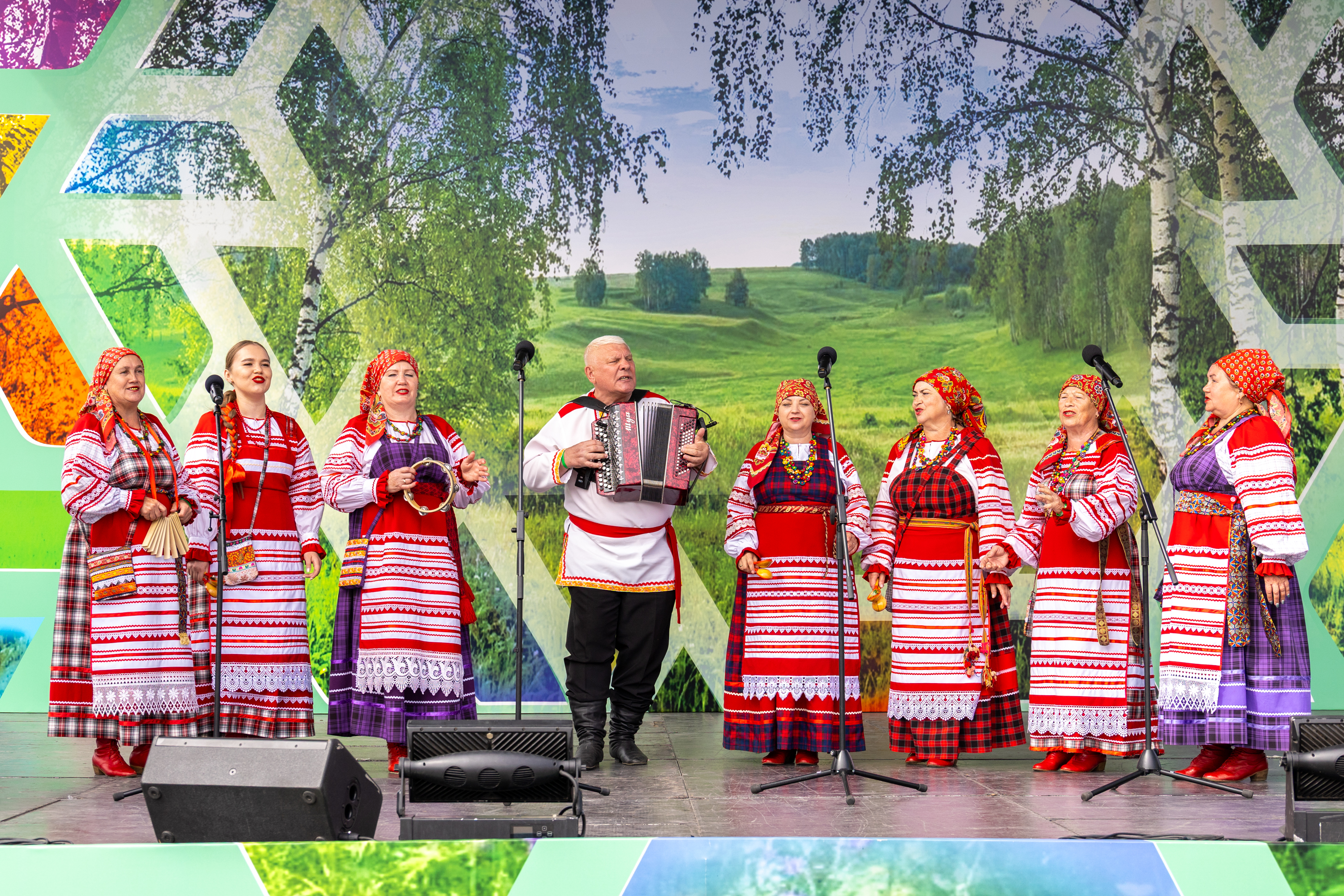 XV Межрегиональный творческий фестиваль славянского искусства «Русское поле»