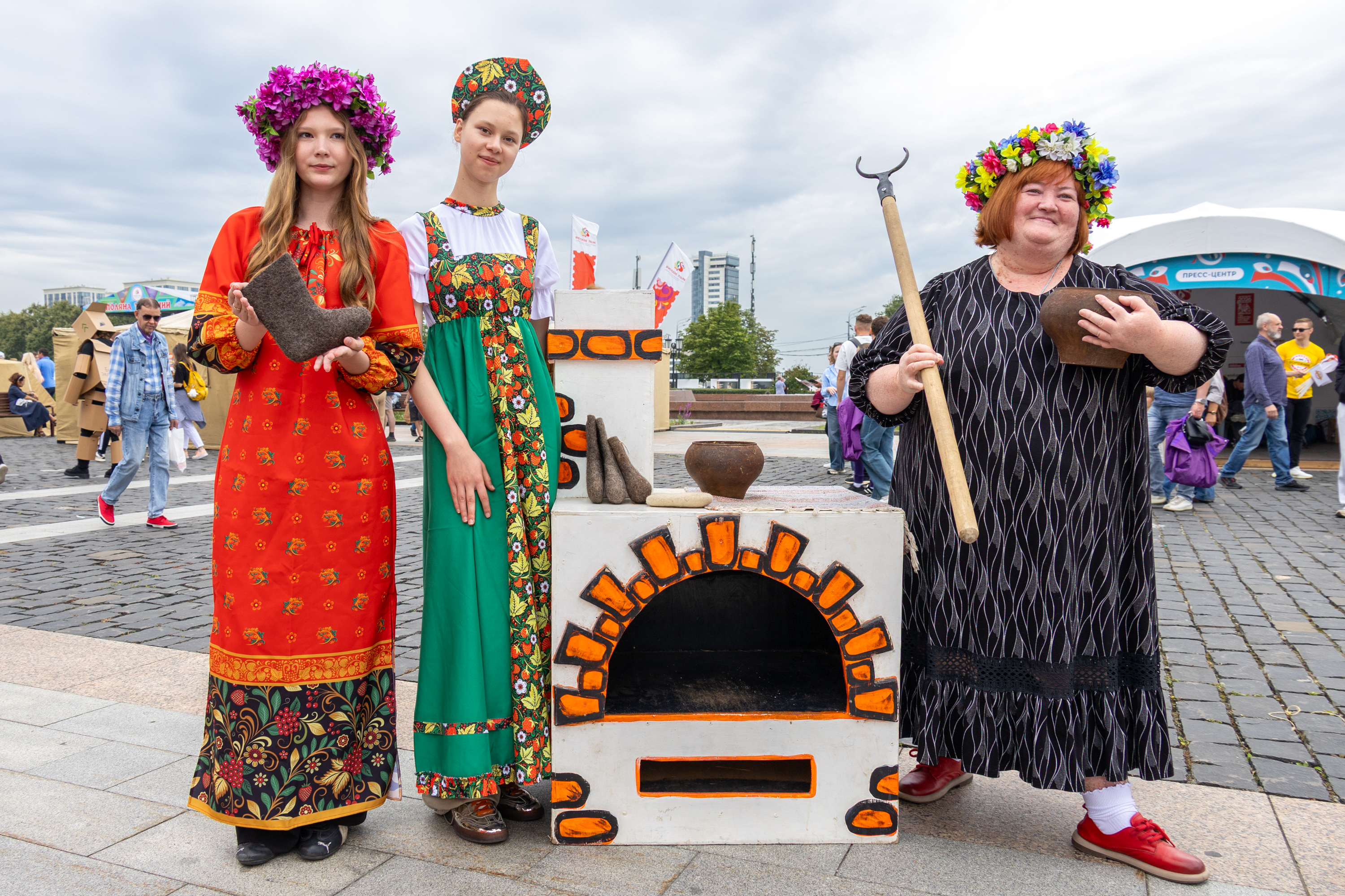 XV Межрегиональный творческий фестиваль славянского искусства «Русское поле»
