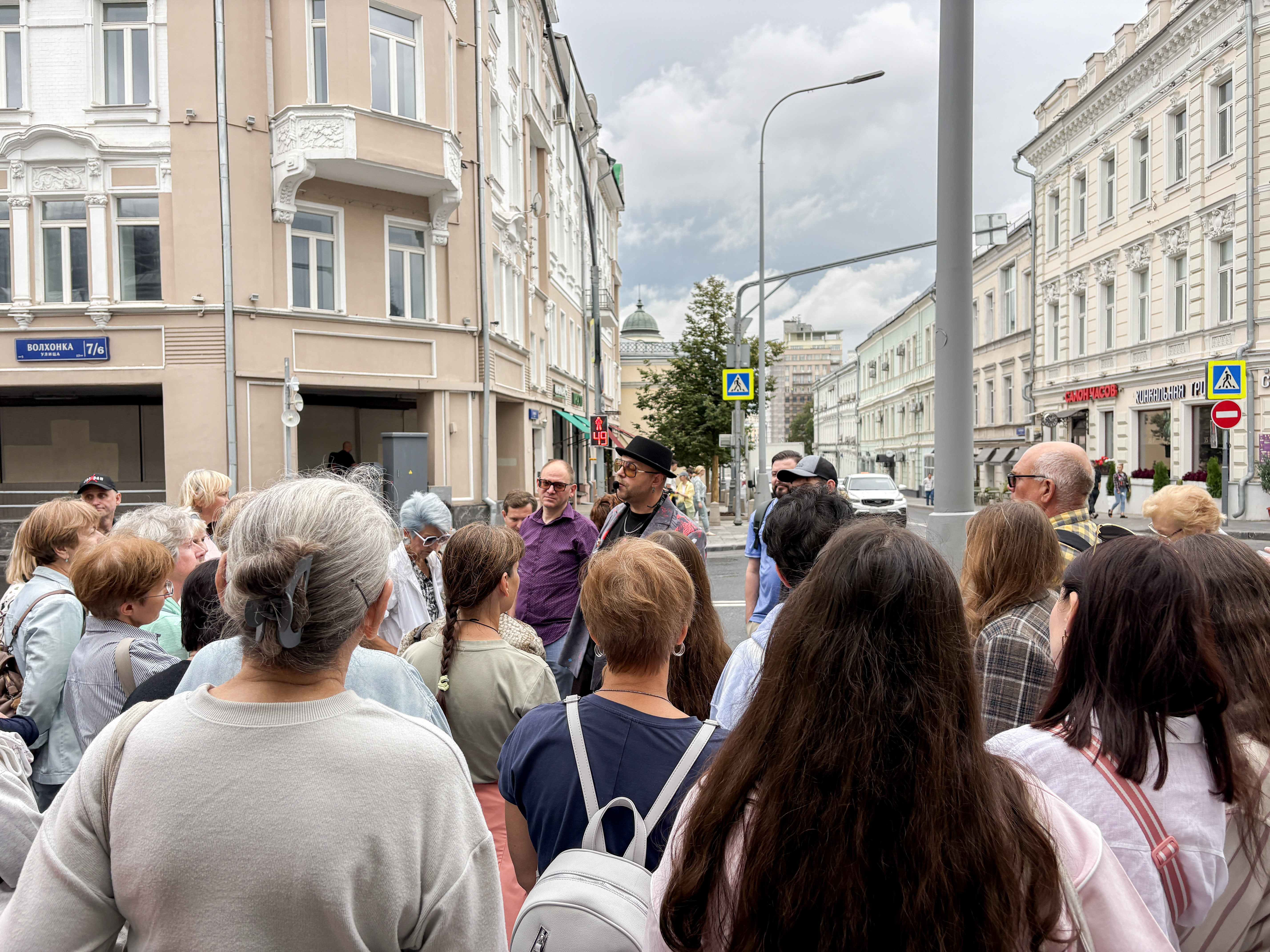 Фонд капремонта Москвы покажет на экскурсии дом Зиновия Гердта и здание, на фоне которого сделано фото Юрия Гагарина