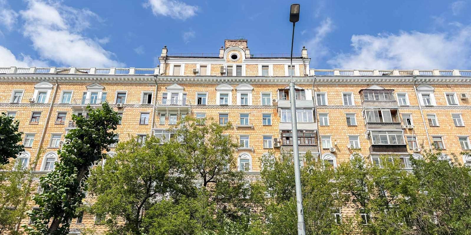 В столице отремонтировали дома, в которых жили знаменитые советские хоккеисты