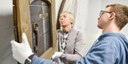 Сотрудники музеев Москвы поделились своими историями в профессиональный праздник