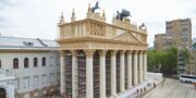 Лазерное сканирование использовали для реставрации главного корпуса Центрального московского ипподрома