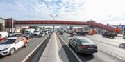 Остекление 13 надземных пешеходных переходов заменили в столице