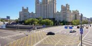 Москвичи могут сообщить о стертой дорожной разметке на портале «Наш город»
