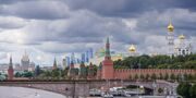 Гроза и дождь ожидаются в Москве до конца дня