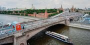 Ряд улиц и набережных в центре столицы временно перекрыли для движения транспорта