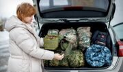 Добровольцы из ЗАО сшили и отправили в зону СВО подсумки для служебных собак
