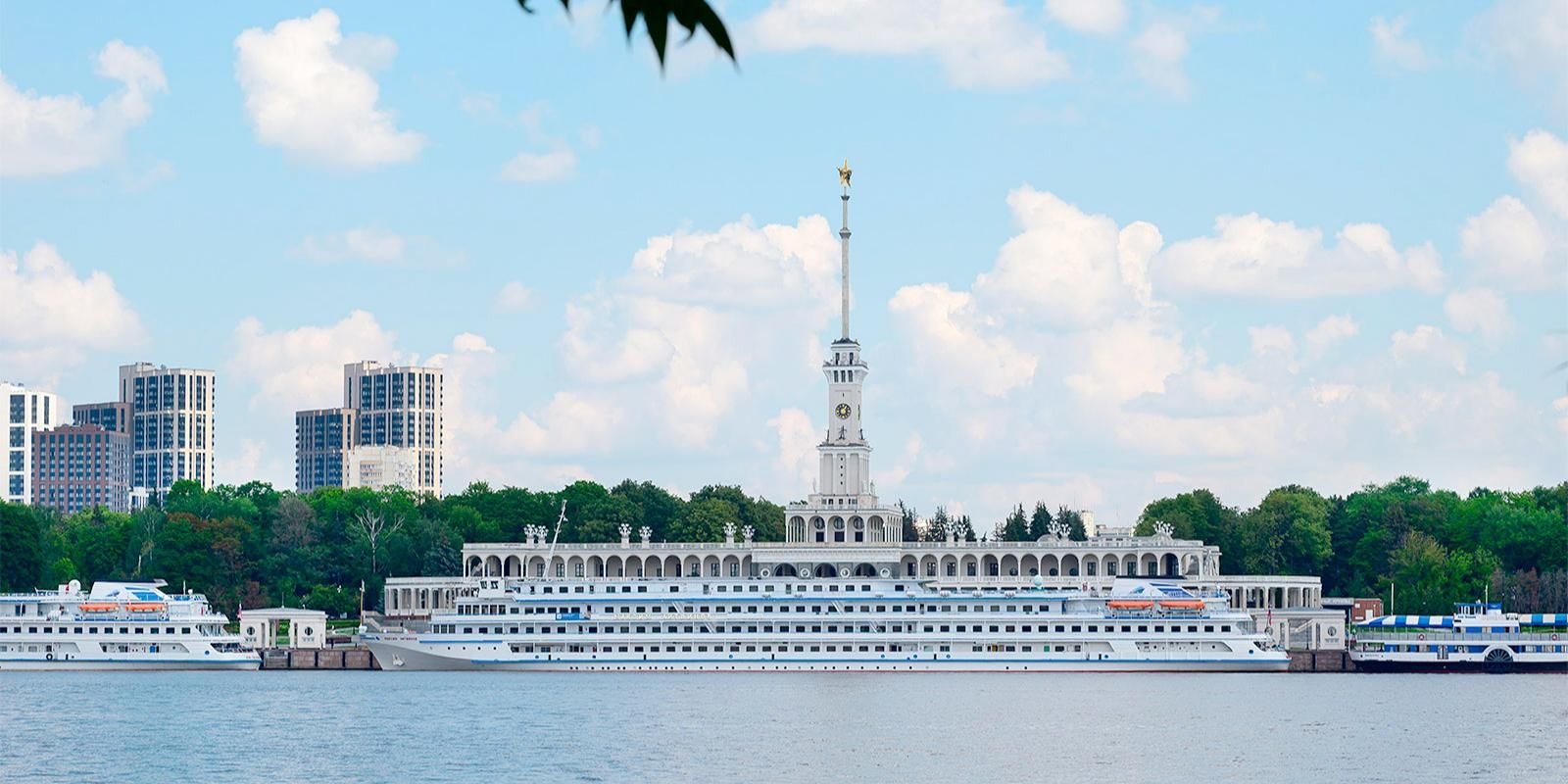 Свыше 40% билетов на теплоходы в Москве куплено онлайн с начала года