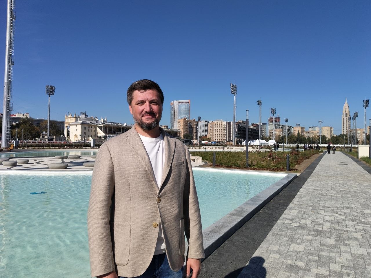 Заместитель руководителя Департамента гражданского строительства Москвы Василий Гиляров. Фото: Мосинформ