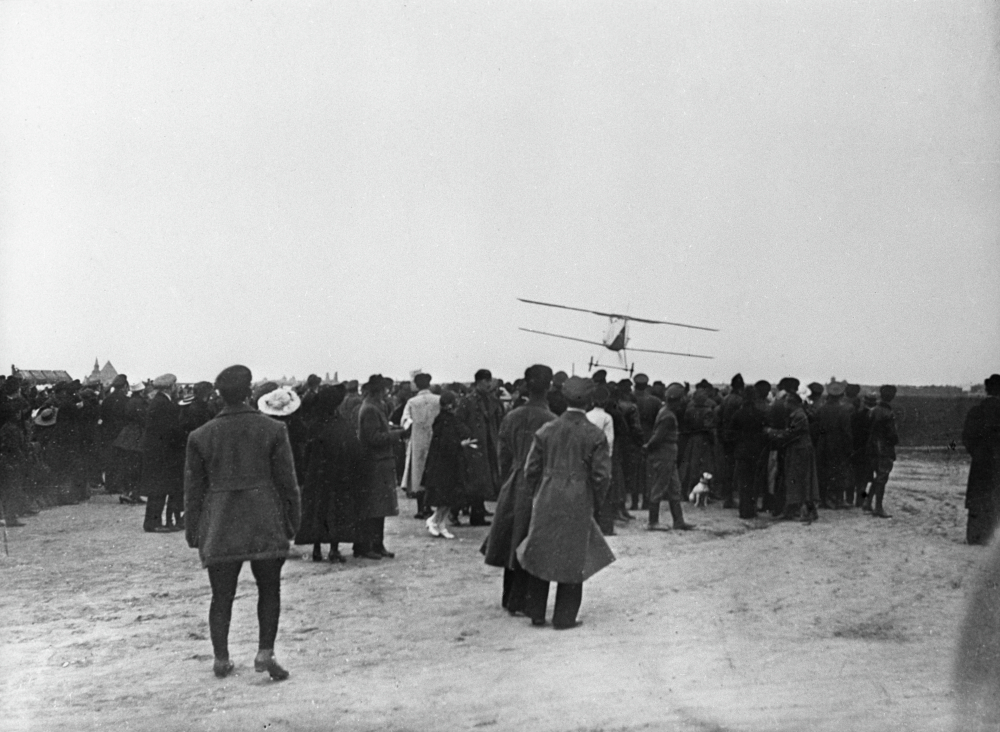 День в истории: 3 октября 1910 года в Москве открыли первый аэродром
