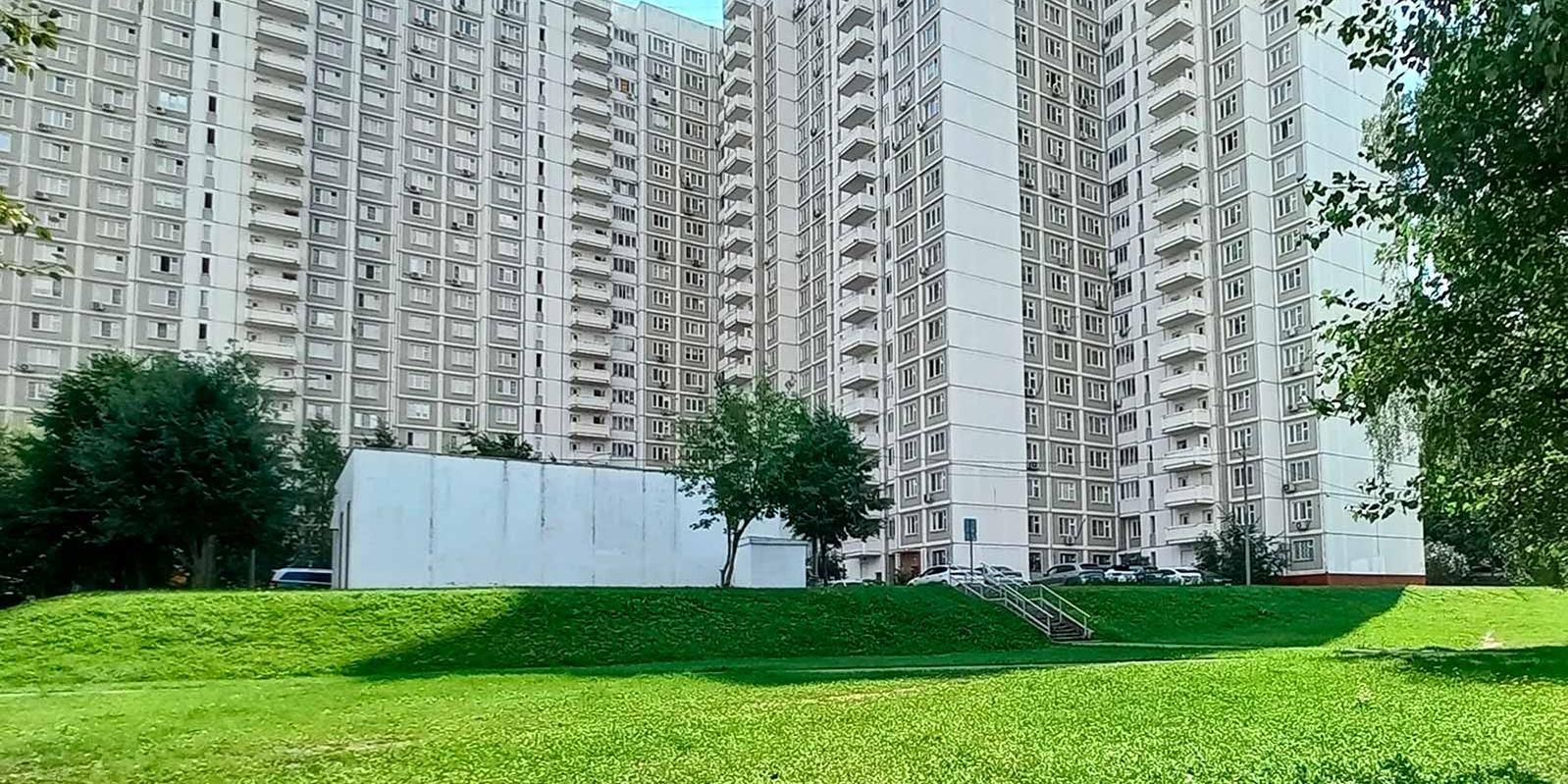 Два нежилых помещения на юге Москвы выставили на торги